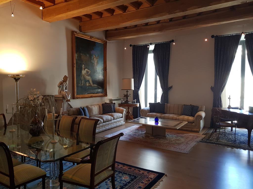 Home Suite Rome Leilighet *