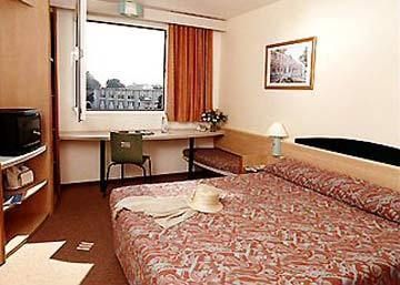 Ibis Fiera Rom