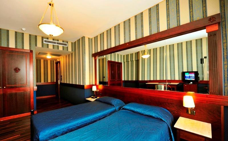 Regent Hotel 4*