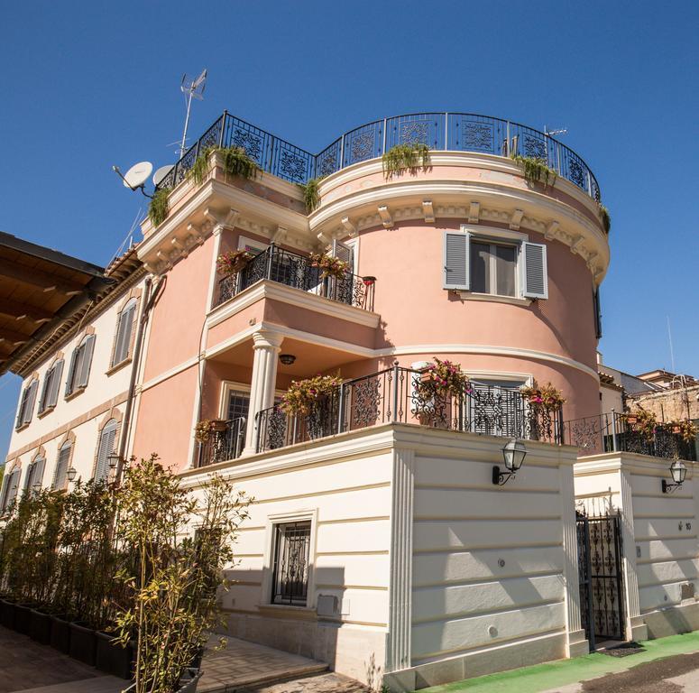 The Bricks Guest house 3*