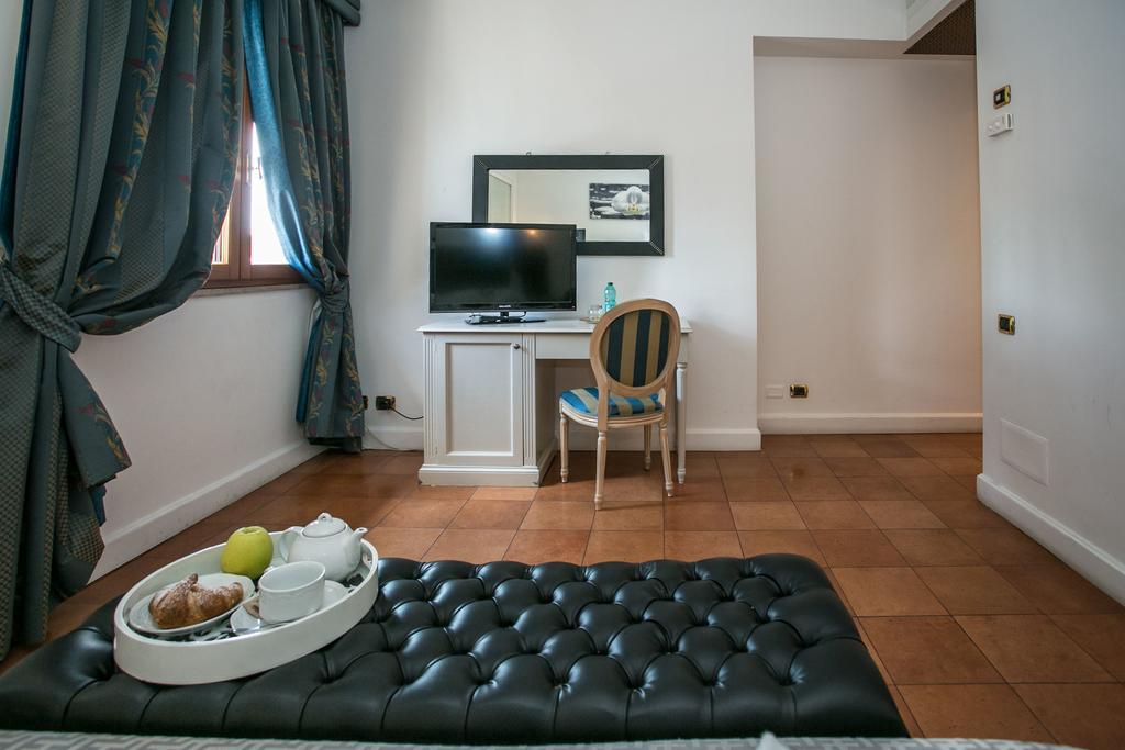 Quadrifoglio Eur 3* Roma