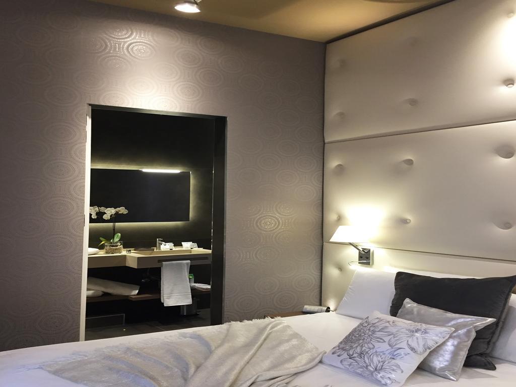 Private Luxury