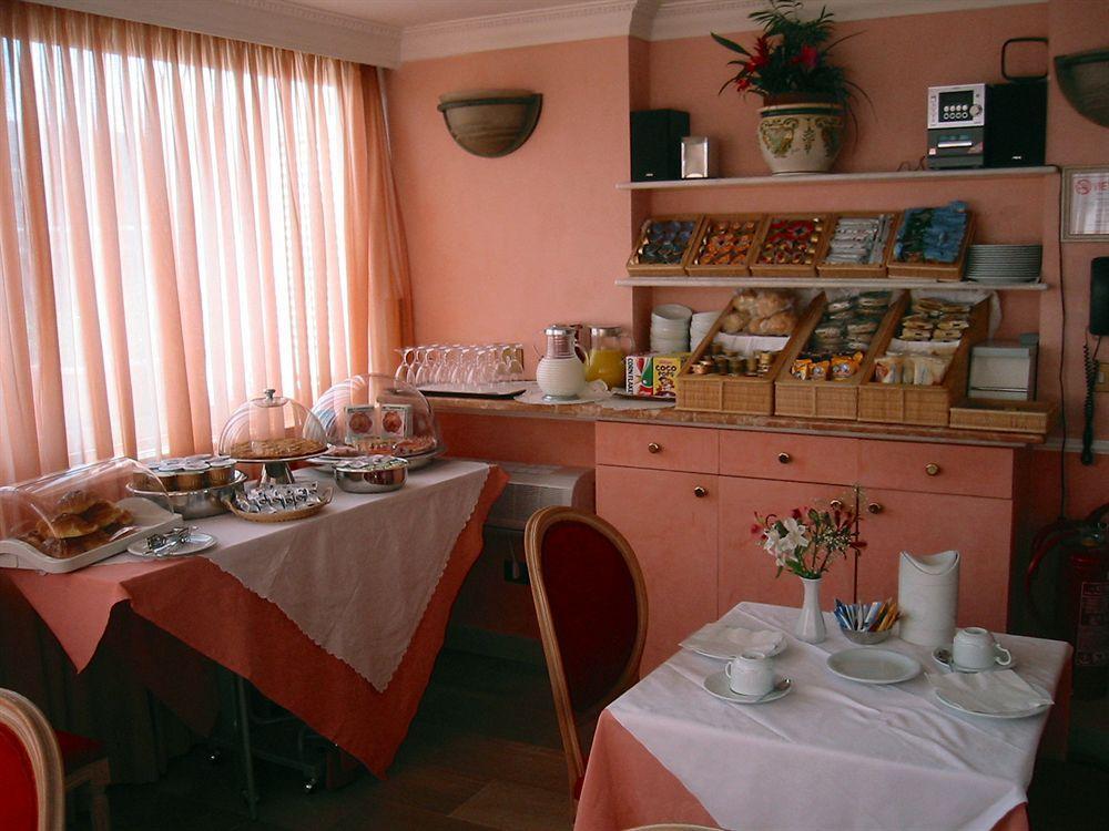Doria Palace Boutique Hotell