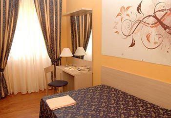 21 Aprile House Bed and breakfast 2*
