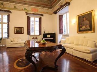 Palazzo Del Duca Piazza Navona Roma