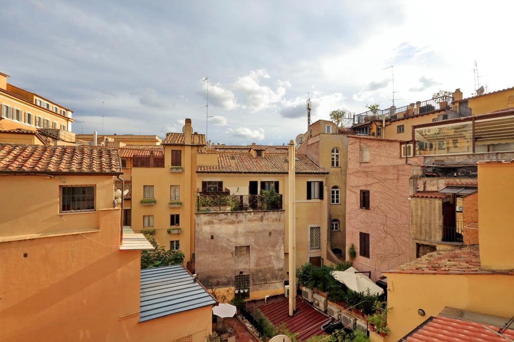 Trevi Vicolo Scanderbeg Apartamento