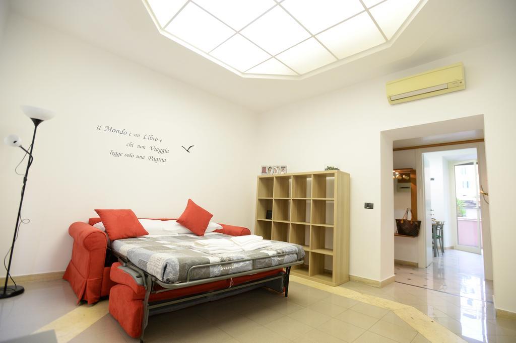 Casa Andrew Roma
