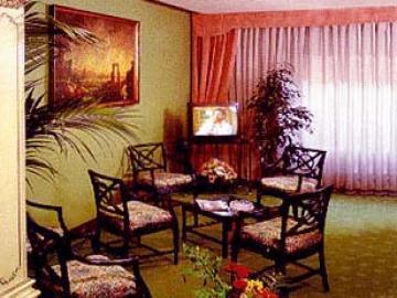 Hotell Augustea 3*