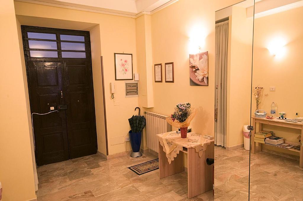 Parioli House Acomodação com café da manhã  *