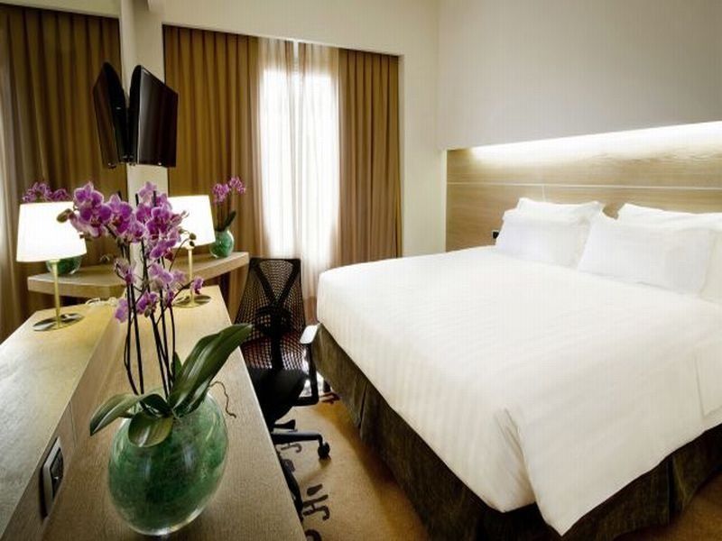 Hilton Garden Claridge