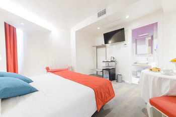 Hotell Vespasiano 4*