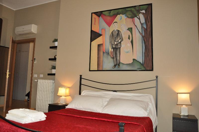 Romerooms Bed & Breakfast