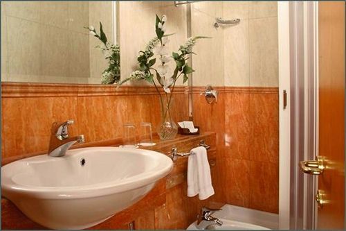Smeraldo Hotell
