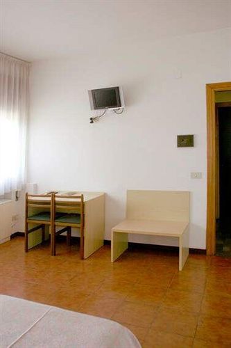 Hotel Casa Per Ferie Eremo Santa Rosa Da Lima Roma