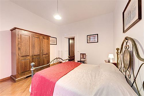 Pensión Residenza Domizia 3*