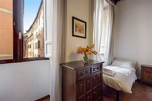 Pensión Residenza Domizia Roma