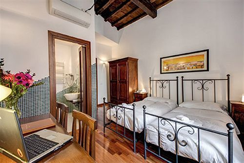 Pensión Residenza Domizia Roma