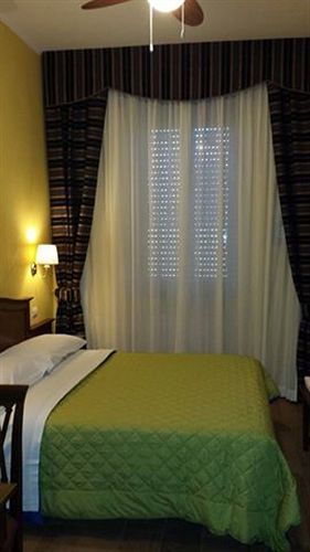 Pitagora Hotel 3*