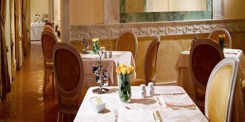Gjestgiverier Hosianum Palace 3*