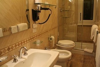 Affittacamere La Dolce Barberini 3*
