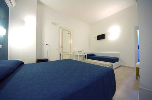 Atlantis Affittacamere 3*