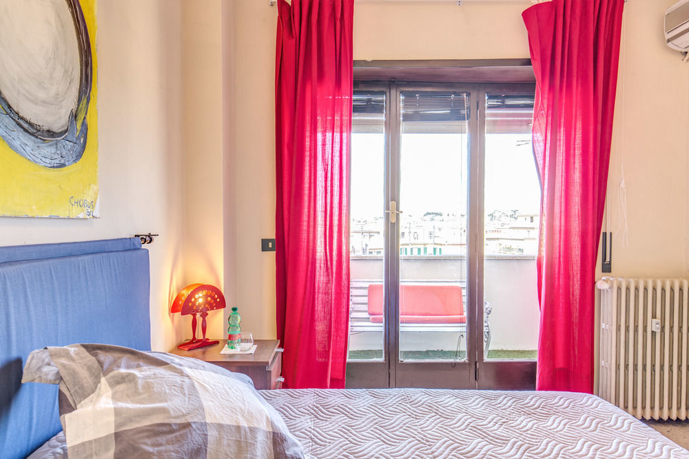Piramide Terrace Bed & Breakfast