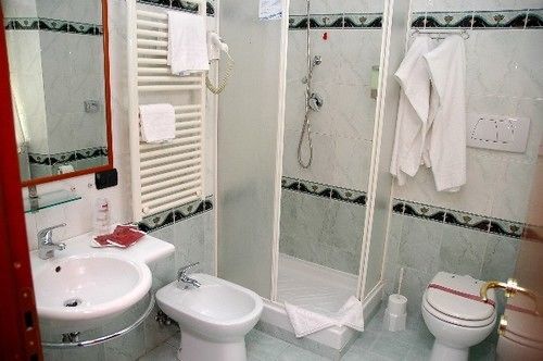 Hotell Shasa