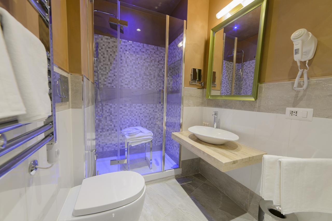Vespasiano Hotell 4*