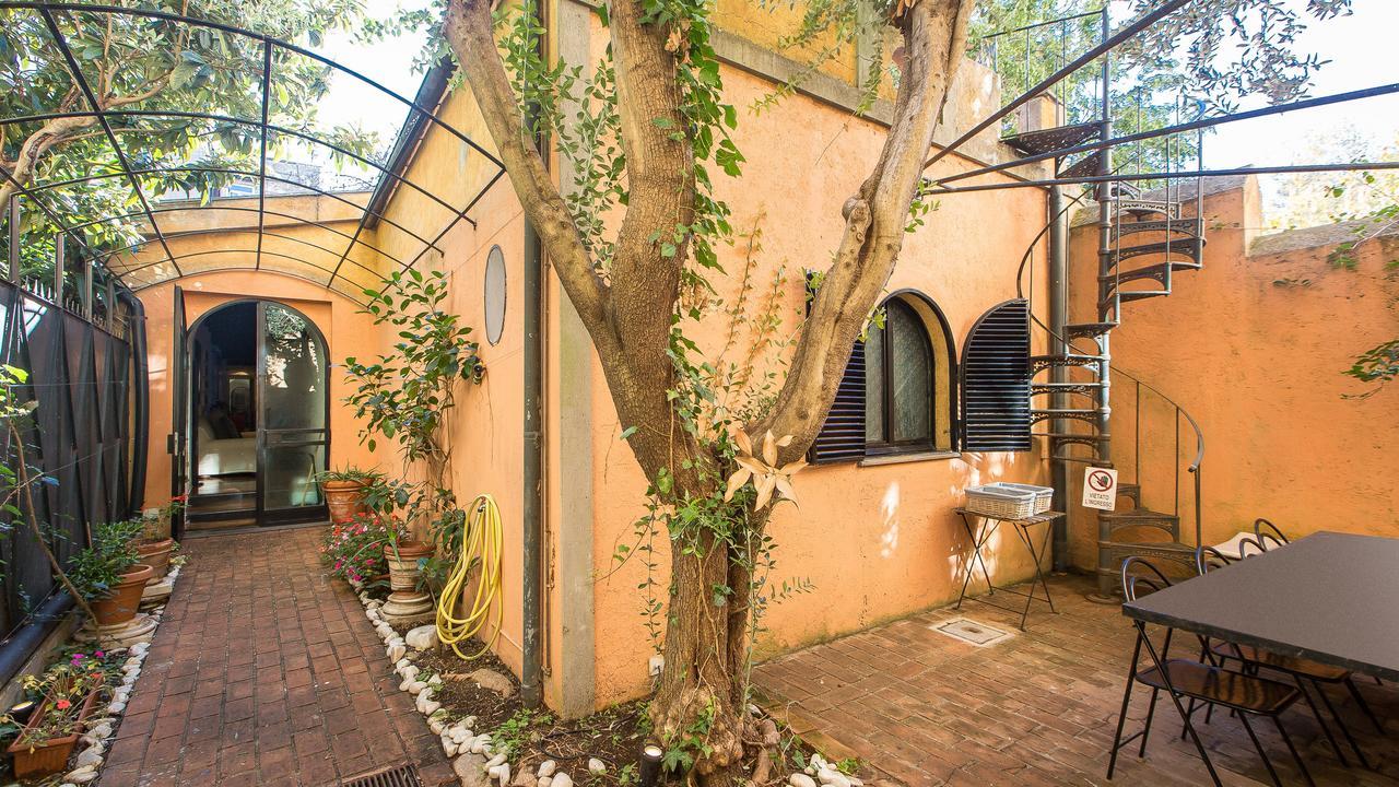 Riari Garden Apartment