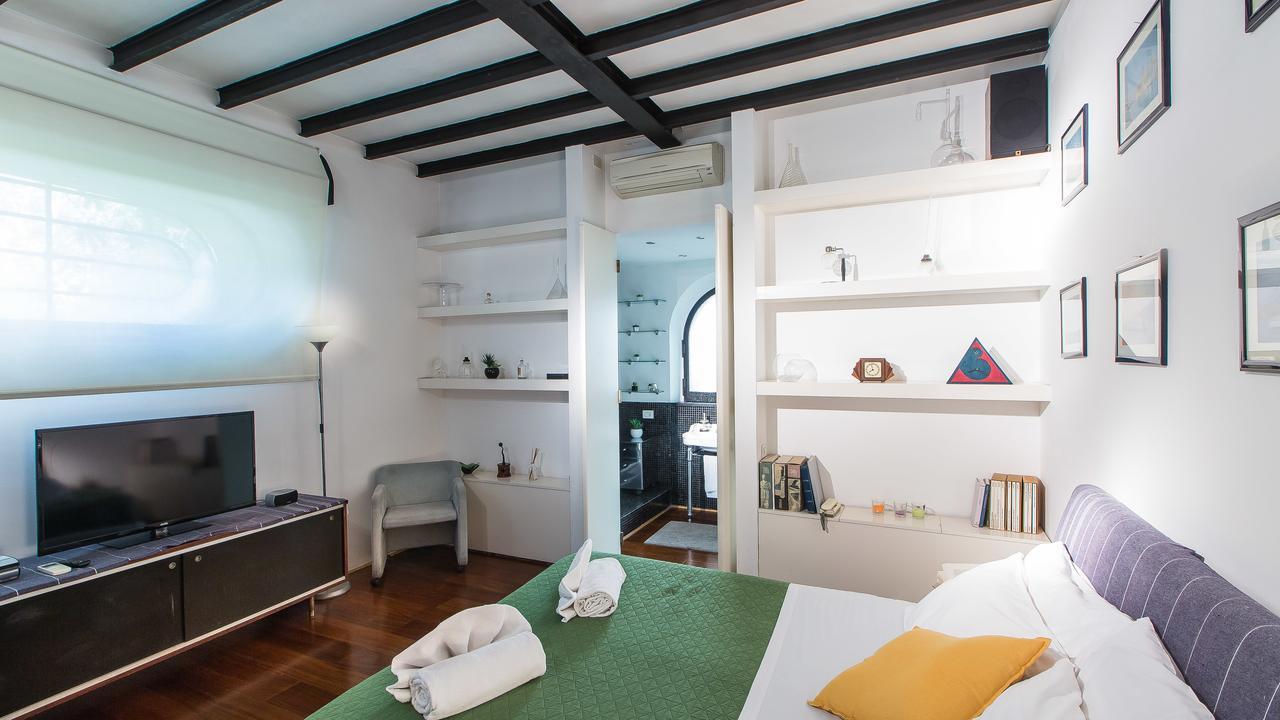 Riari Garden Apartment
