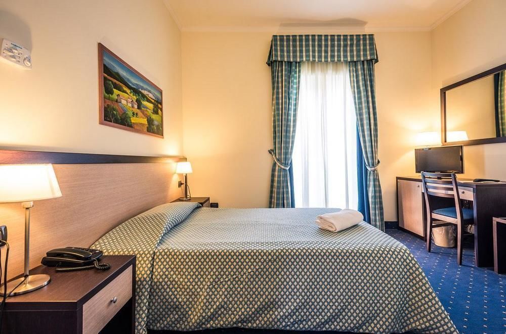 La Rocchetta 3* Roma