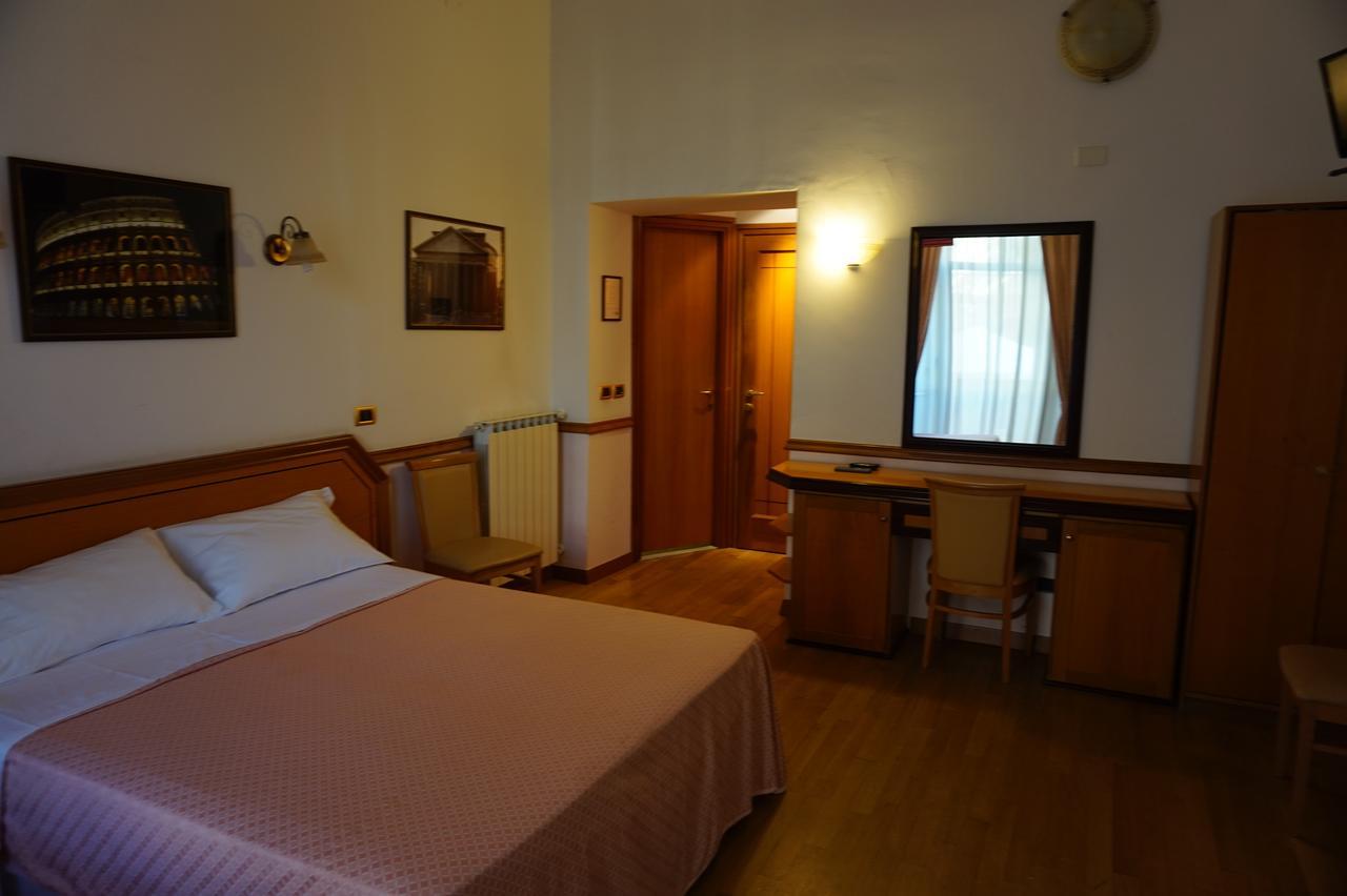 Green Hotel 2* Rome