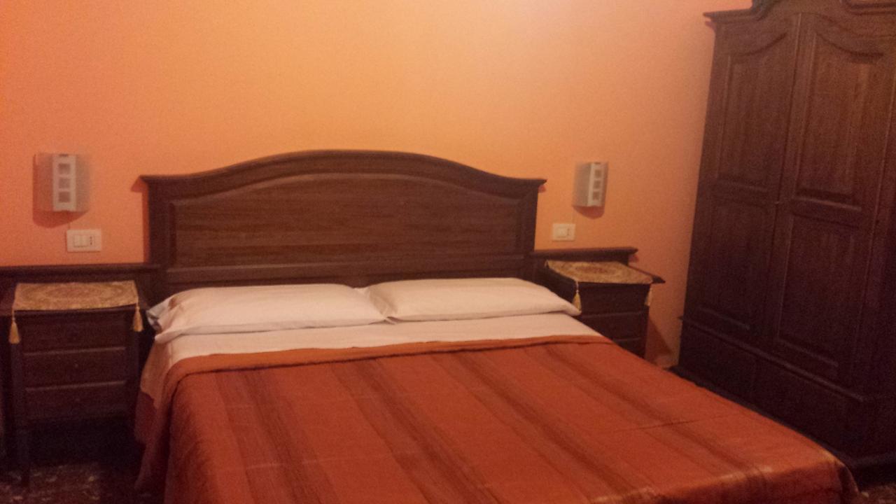 Affittacamere Pitagora 2*