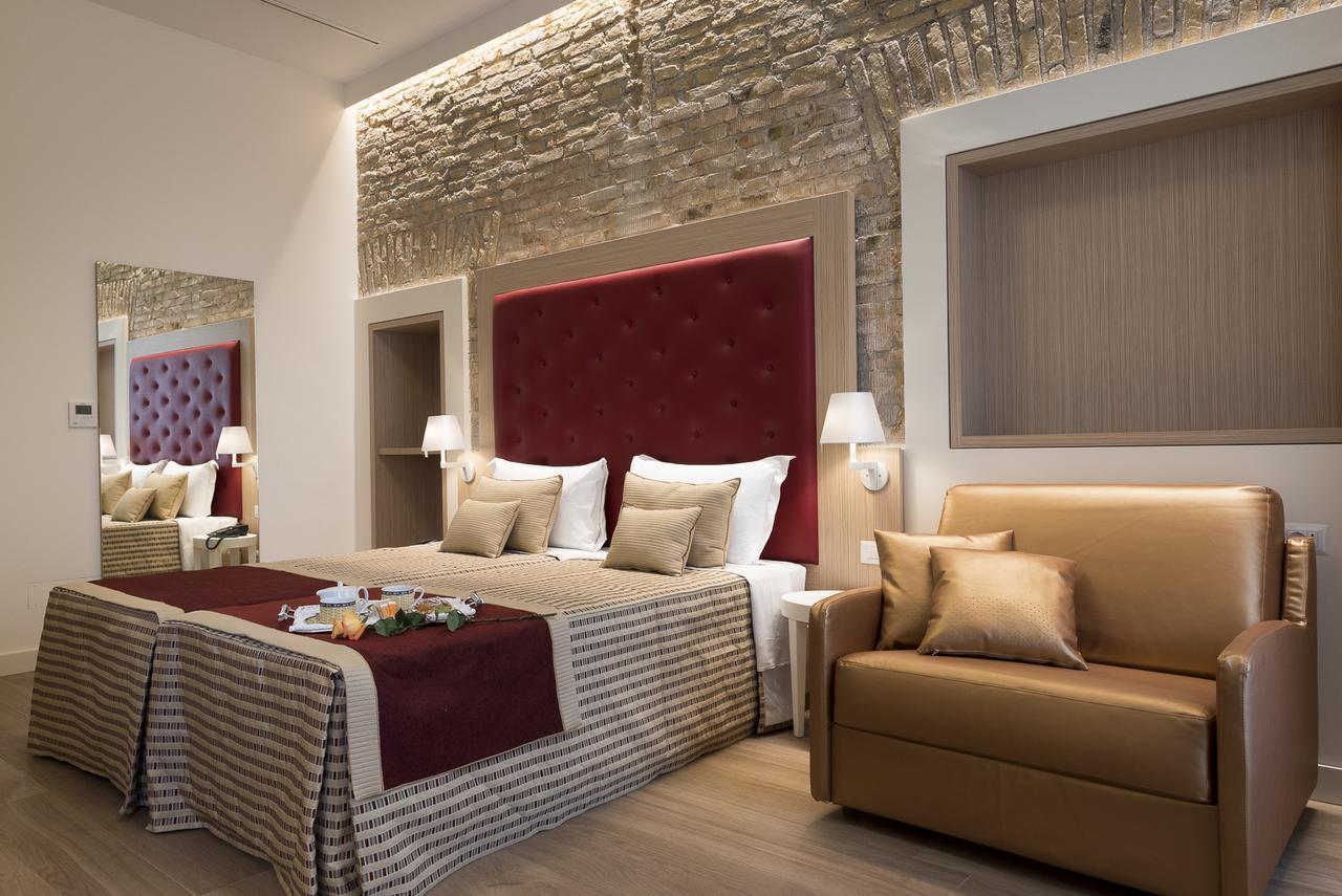 Alojamento de Acomodação e Pequeno-almoço Navona Luxury 2*