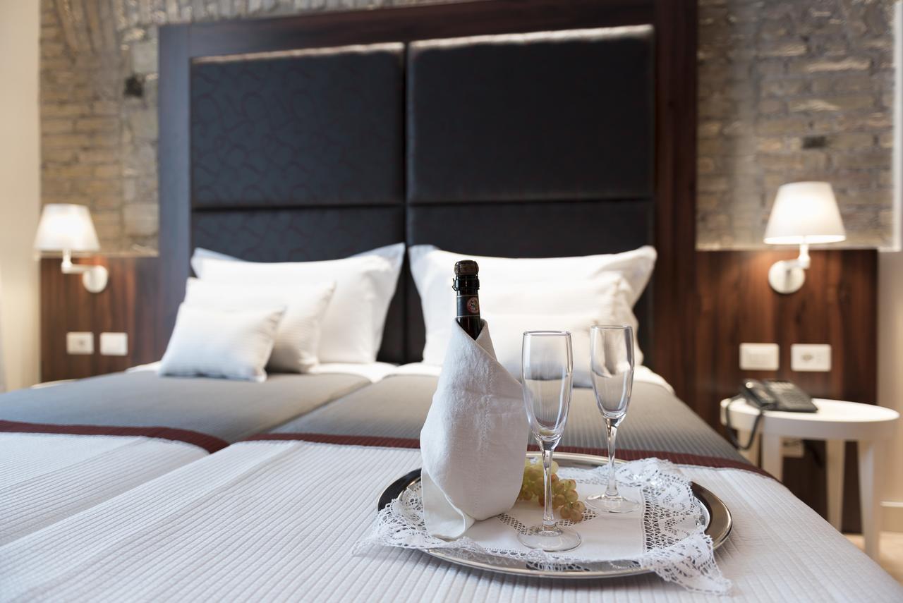Navona Luxury Alojamento de Acomodação e Pequeno-almoço 2*