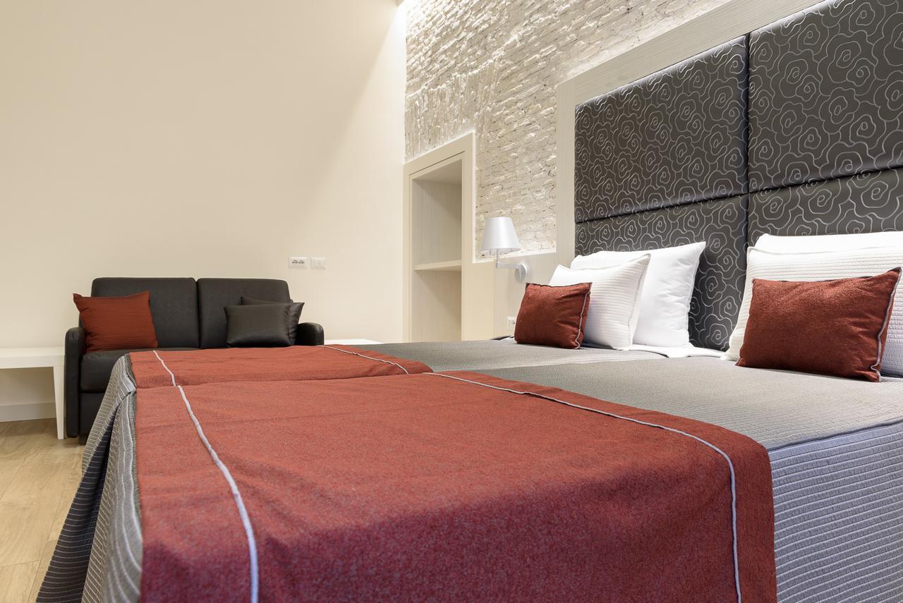 Alojamento de Acomodação e Pequeno-almoço Navona Luxury 2*