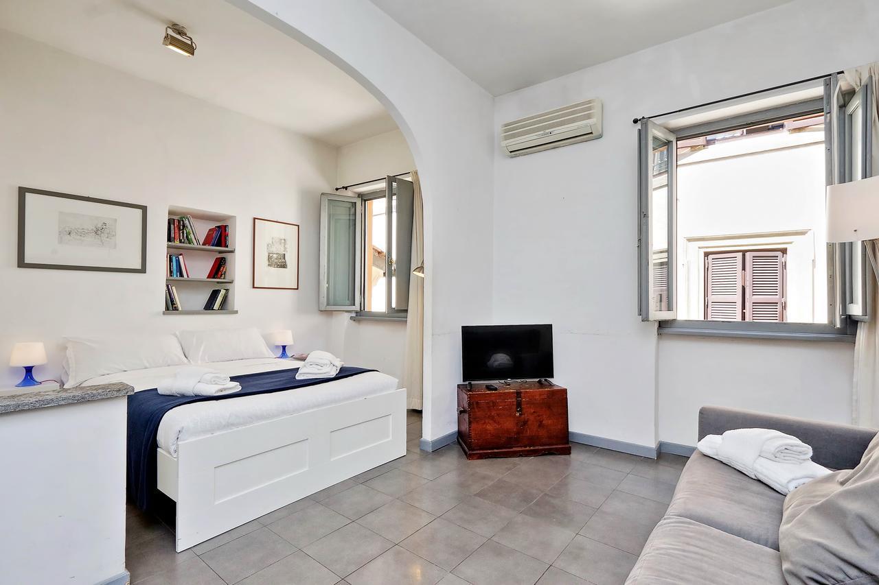 Coronari Apartment Rome