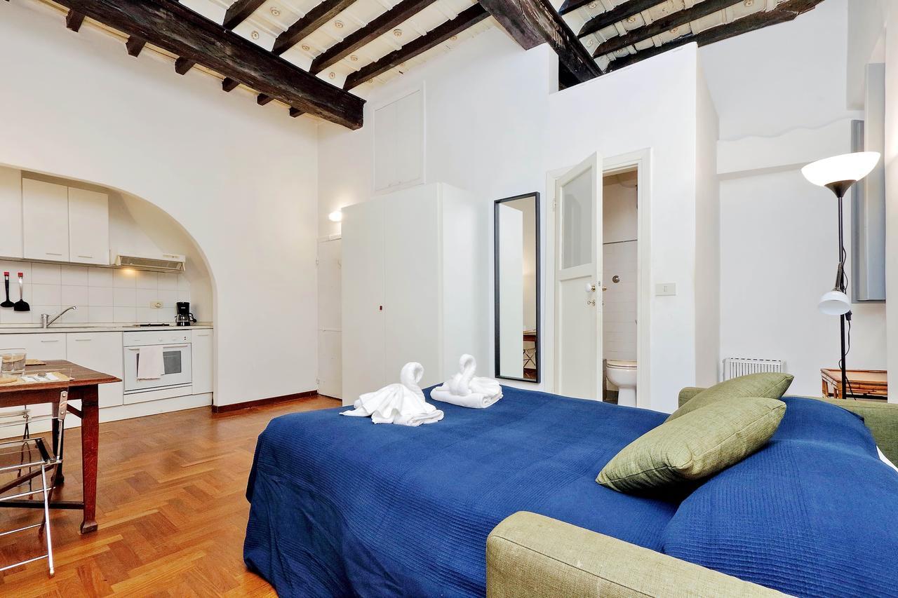 Coronari Apartment Rome