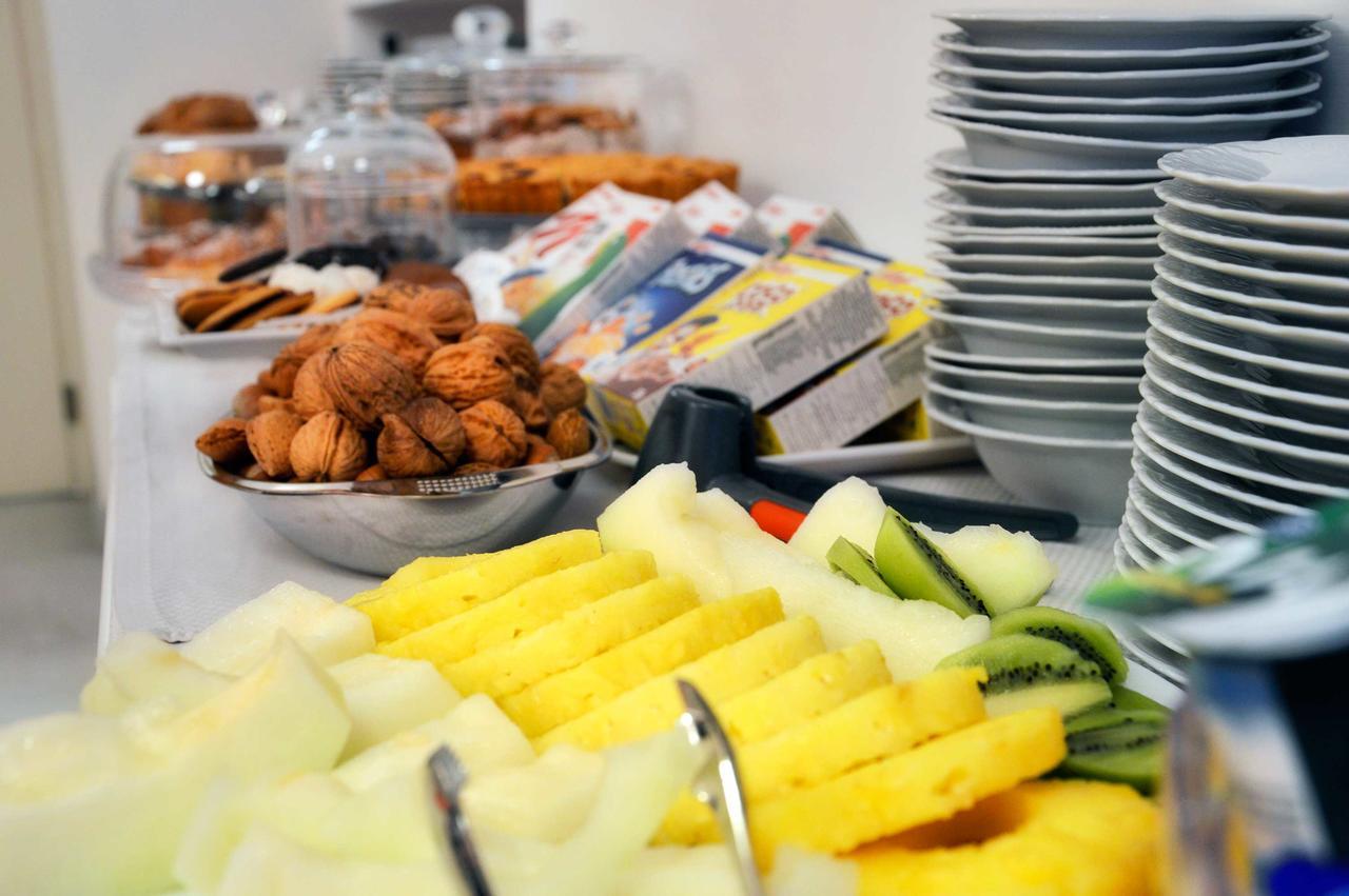 Alojamento de Acomodação e Pequeno-almoço Navona Luxury 2*
