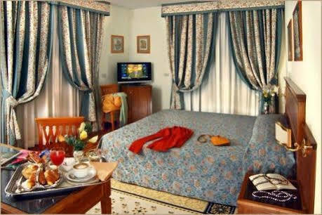 Hotel Park Costanza Roma