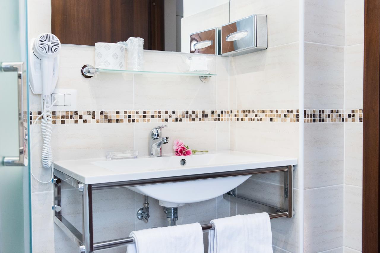 Bed and breakfast Domus Popolo Roma
