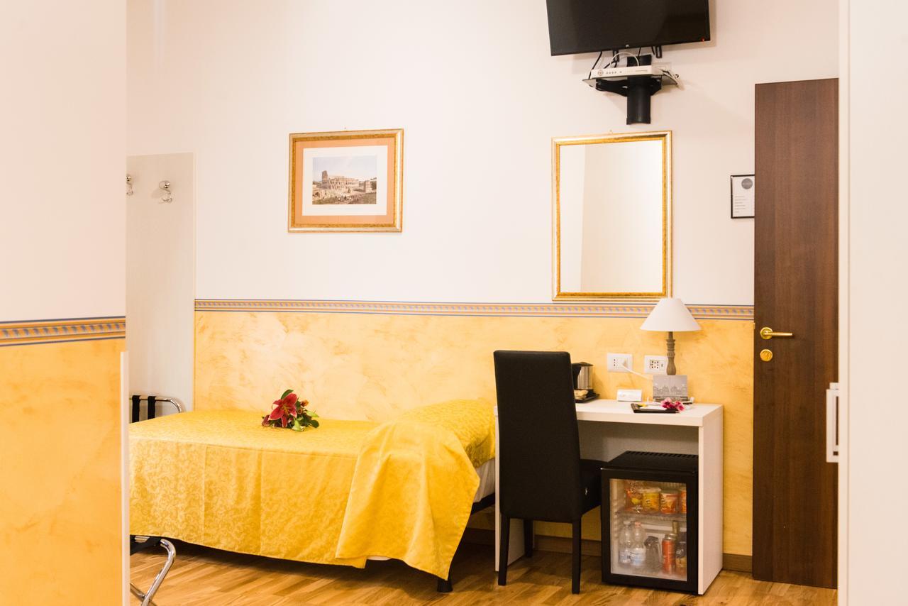Domus Popolo Bed and breakfast 2*