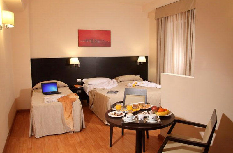 Regal Park Hotell