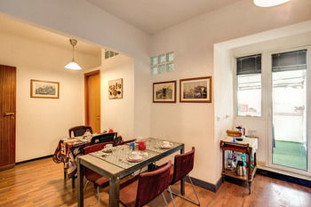 Bed & Breakfast Piramide Terrace 2*