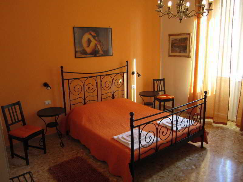 Bed and breakfast 2 Passi Al Colosseo Roma