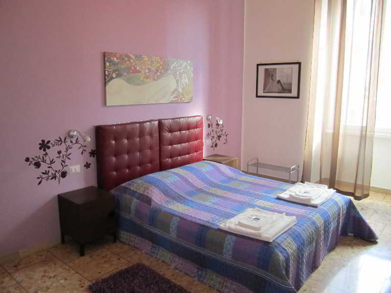 Bed and breakfast 2 Passi Al Colosseo 2*