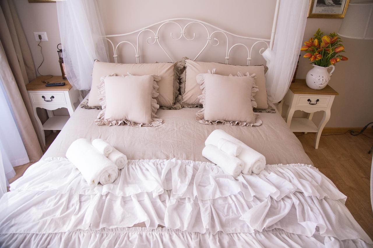 La Piazzetta Delle Regine Bed & Breakfast Roma