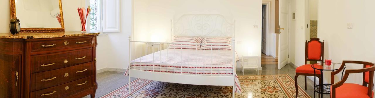 Bed & Breakfast Domus Aurea *