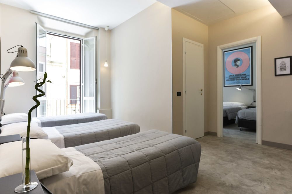 Albergue Yellowsquare *
