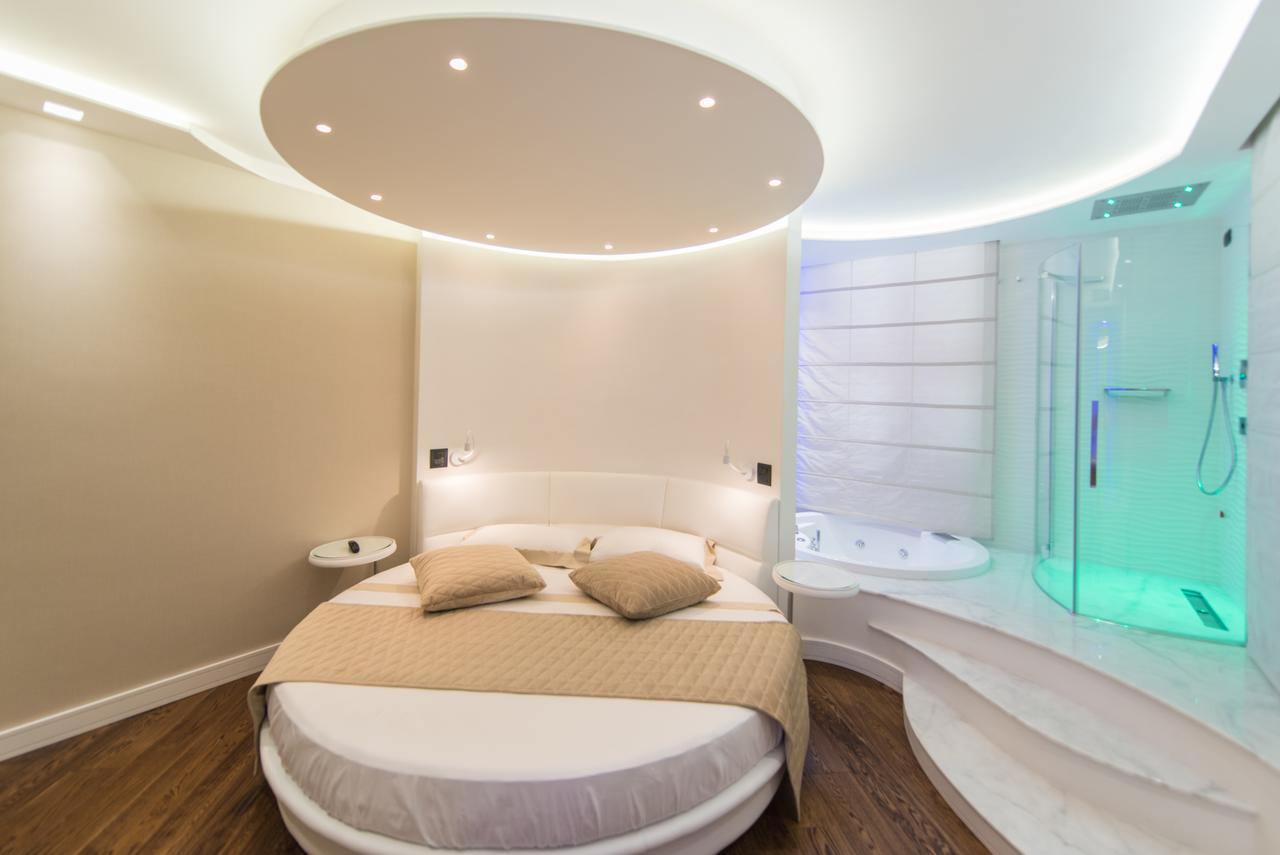 Gjestgiverier Lux In Roma